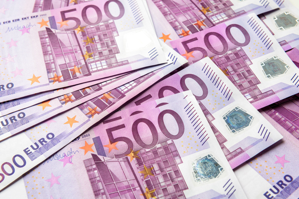 Schein Aus 500 Euro Banknote Wird Ab 2019 Nicht Mehr Ausgegeben Aktuelles Alle Jugend Und Finanzen Schulserviceportal